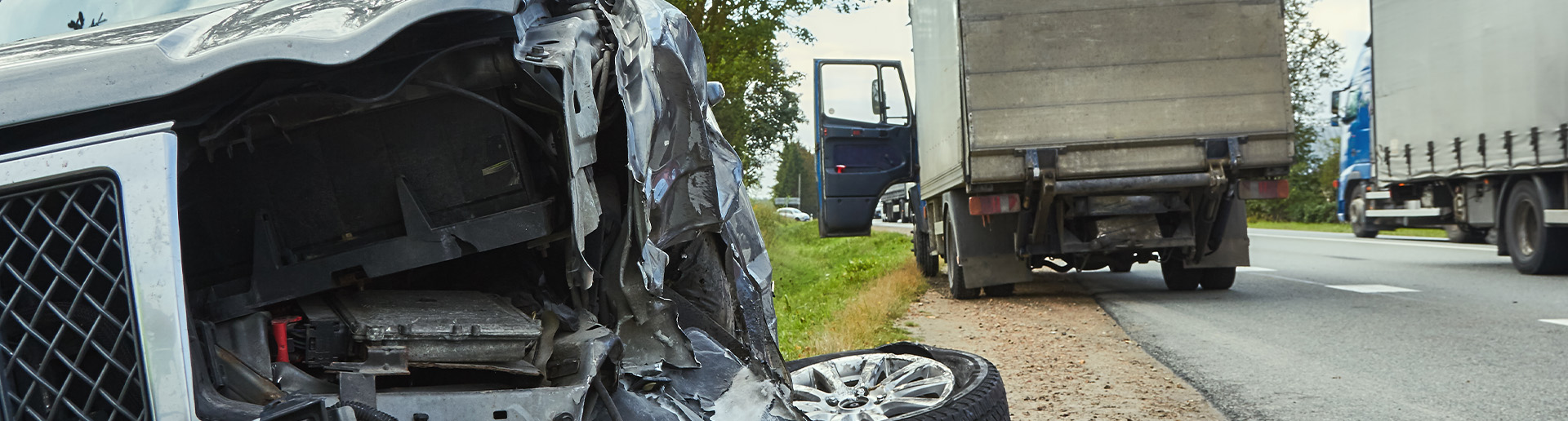 hero-trucking-accidents - Owens & Mulherin hero-trucking-accidents